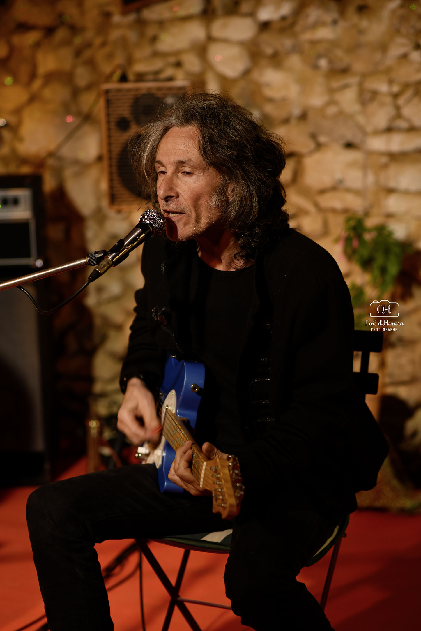 photo musicien Jacques ANIDJAR Chanteur-guitariste-BD