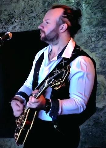 photo musicien Sylvano Castellano guitare